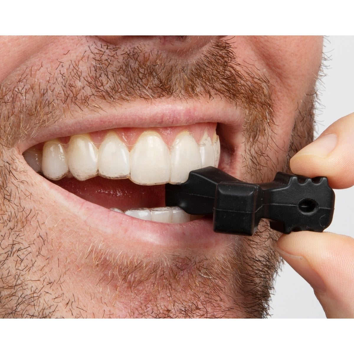 Munchies® Maintain engaged with upper teeth