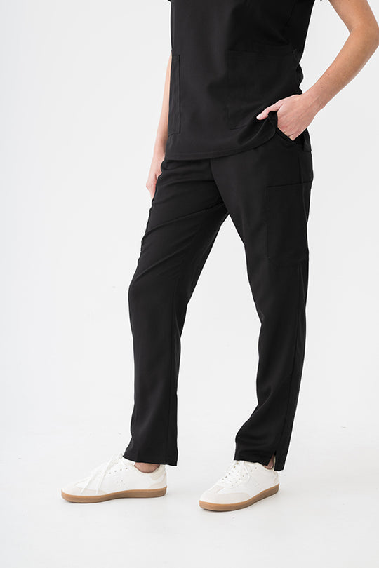 FOCUS+ Scrub Pants | BLACK