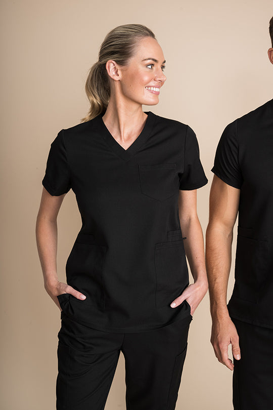 FOCUS+ Scrub Top | BLACK